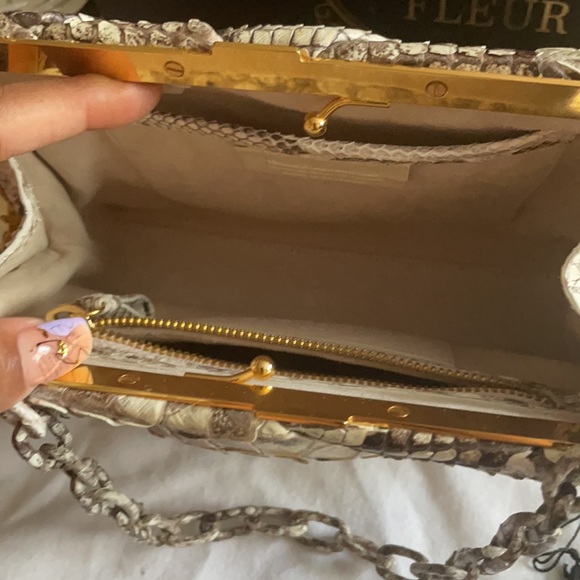 Brand new never worn make best offer - Picture 3 of 3